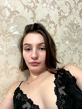 Snapshot of ZariaFlame chatting on November 5, 9:59 pm ZariaFlame online show from November 5, 9:59 pm