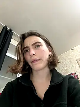 Snapshot of ZariaFlame chatting on November 15, 9:11 pm ZariaFlame online show from November 15, 9:11 pm