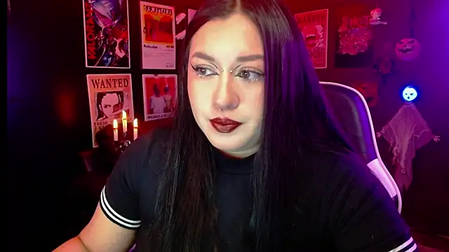 Snapshot of Ravendark_ chatting on September 29, 8:24 pm Ravendark online show from September 29, 8:24 pm