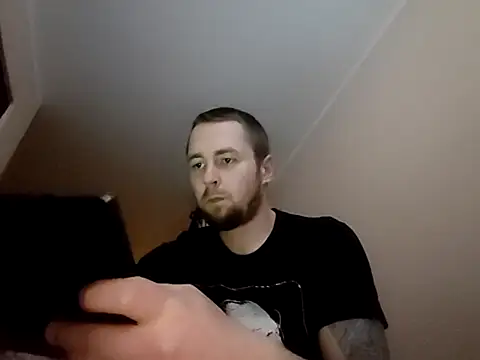 Vladyslav30 online show from March 20, 1:43 am