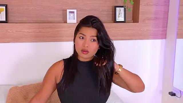 LanaRozz online show from August 2, 2:04 pm