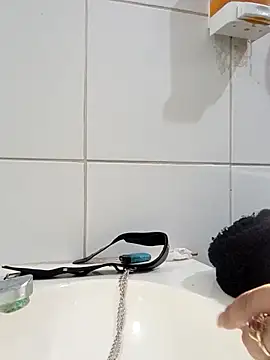 Snapshot of francheskaaaaaaaa22ot chatting on September 12, 12:27 pm francheskaaaaaaaa22ot online show from September 12, 12:27 pm