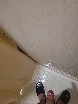 catluvr999 online show from March 26, 1:01 am