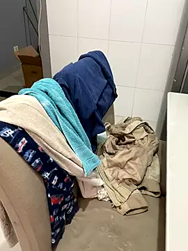 Mirella Oliveira online show from October 28, 5:59 pm