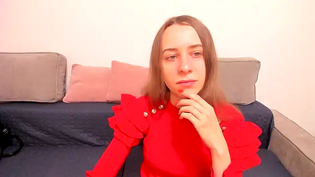 Snapshot of alisaakiss chatting on November 26, 6:47 am alisaakiss online show from November 26, 6:47 am