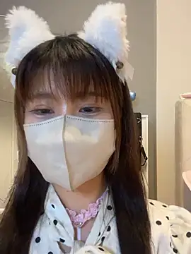 Snapshot of -Nyanko-chan- chatting on July 24, 11:08 am -Nyanko-chan- online show from July 24, 11:08 am