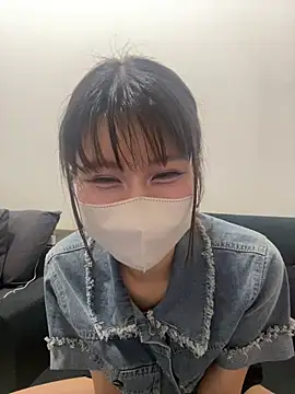Snapshot of -Nyanko-chan- chatting on July 28, 11:17 am -Nyanko-chan- online show from July 28, 11:17 am