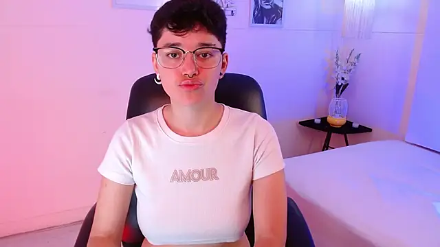 jeroharper online show from October 6, 1:19 pm