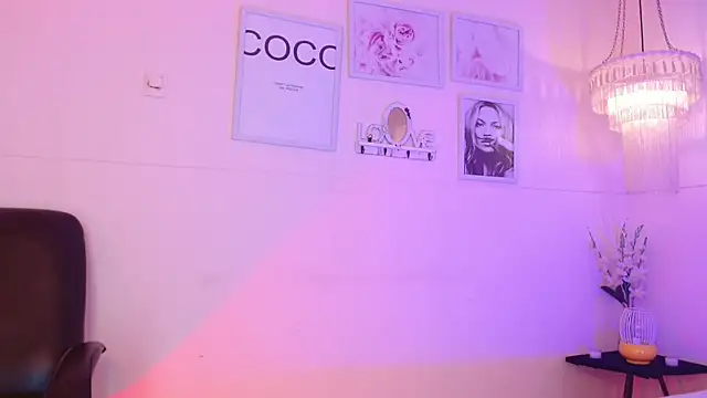 jeroharper online show from November 13, 3:55 pm