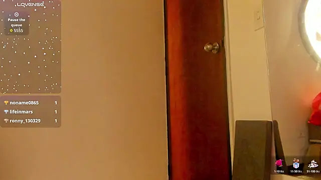 klariz09 online show from November 7, 8:47 am