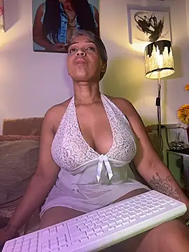 skarlleth 11 online show from February 13, 1:23 am