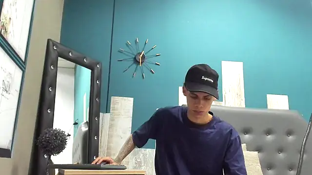 Ian1  online show from November 20, 11:10 am