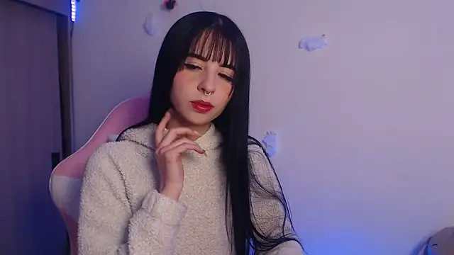 Lia  1 online show from November 28, 7:16 pm