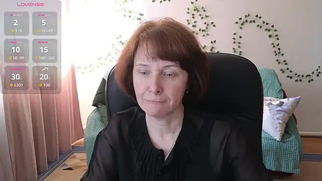 Snapshot of Lia_Tito chatting on May 8, 7:36 am Lia Tito online show from May 8, 7:36 am
