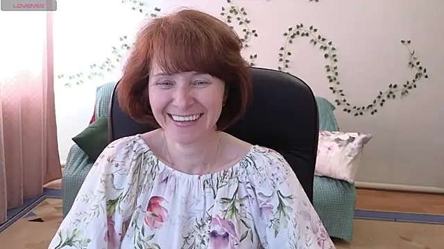 Snapshot of Lia_Tito chatting on June 4, 6:08 am Lia Tito online show from June 4, 6:08 am