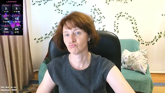 Snapshot of Lia_Tito chatting on June 30, 1:01 pm Lia Tito online show from June 30, 1:01 pm