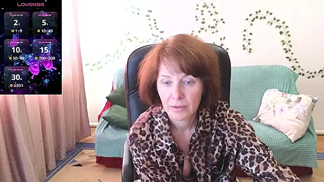 Snapshot of Lia_Tito chatting on July 11, 5:43 am Lia Tito online show from July 11, 5:43 am