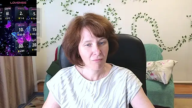Snapshot of Lia_Tito chatting on July 13, 1:03 pm Lia Tito online show from July 13, 1:03 pm
