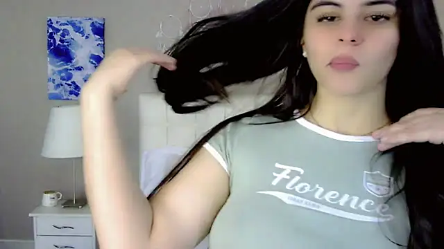 Snapshot of maddissonivanova chatting on October 4, 7:12 pm maddissonivanova online show from October 4, 7:12 pm