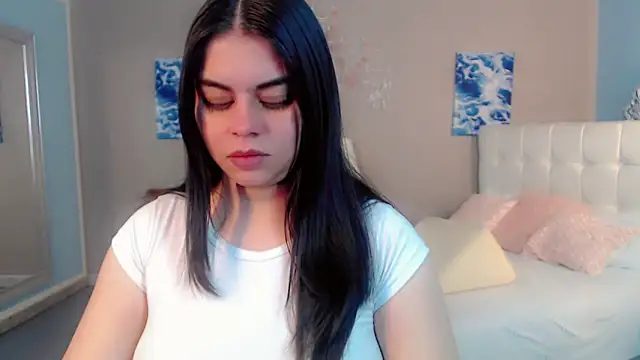 maddissonivanova online show from February 16, 7:10 pm