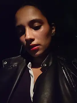 Snapshot of Lorena_Mcfly chatting on November 22, 12:20 am Lorena Mcfly online show from November 22, 12:20 am