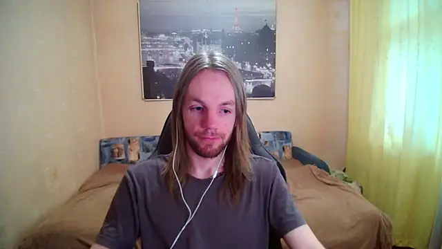 Snapshot of AdamDickens chatting on May 8, 4:23 pm AdamDickens online show from May 8, 4:23 pm