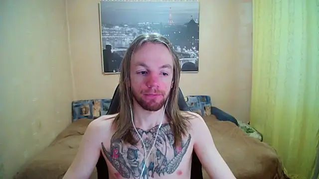 Snapshot of AdamDickens chatting on May 12, 4:59 pm AdamDickens online show from May 12, 4:59 pm