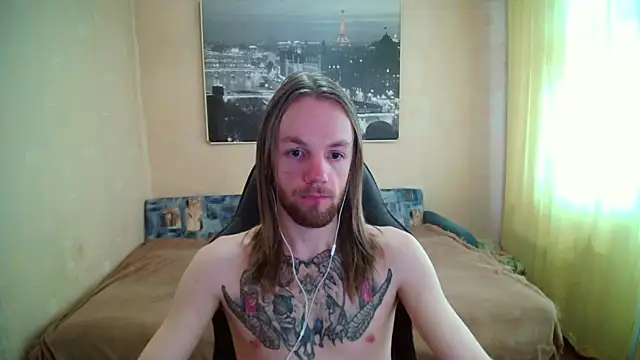 Snapshot of AdamDickens chatting on May 22, 3:06 pm AdamDickens online show from May 22, 3:06 pm