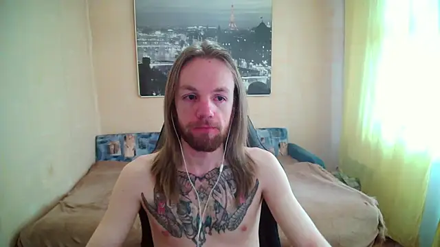 Snapshot of AdamDickens chatting on June 9, 1:34 pm AdamDickens online show from June 9, 1:34 pm