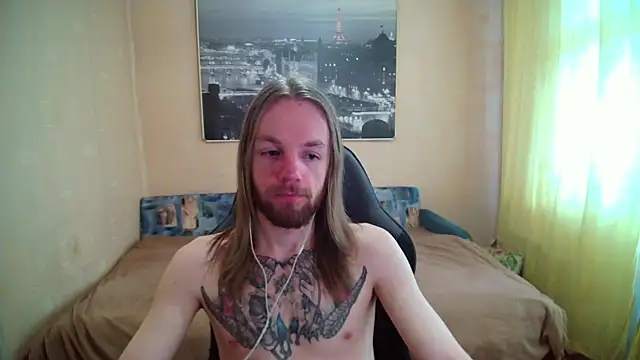Snapshot of AdamDickens chatting on June 10, 2:16 pm AdamDickens online show from June 10, 2:16 pm