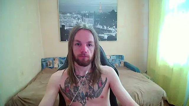 Snapshot of AdamDickens chatting on June 15, 6:48 am AdamDickens online show from June 15, 6:48 am