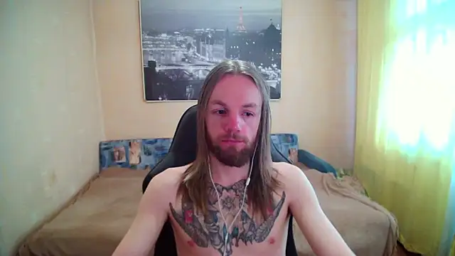 Snapshot of AdamDickens chatting on June 25, 1:26 pm AdamDickens online show from June 25, 1:26 pm