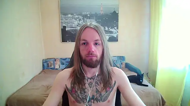 Snapshot of AdamDickens chatting on July 15, 12:43 pm AdamDickens online show from July 15, 12:43 pm