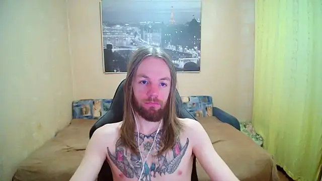 Snapshot of AdamDickens chatting on July 18, 7:39 pm AdamDickens online show from July 18, 7:39 pm