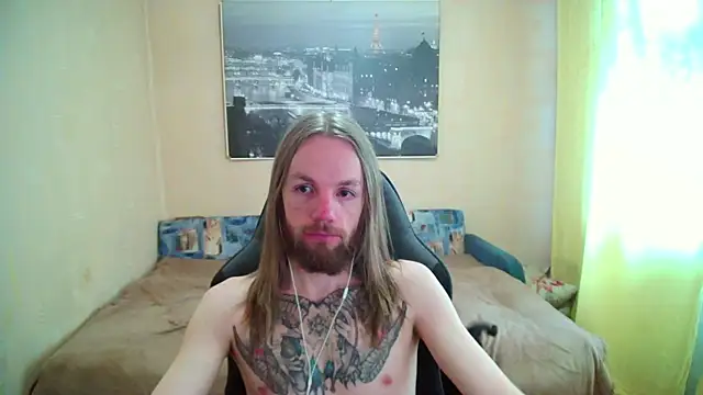 Snapshot of AdamDickens chatting on July 24, 2:20 am AdamDickens online show from July 24, 2:20 am