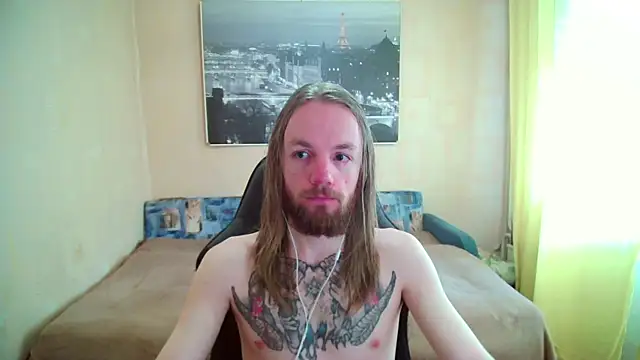 Snapshot of AdamDickens chatting on August 1, 3:11 pm AdamDickens online show from August 1, 3:11 pm