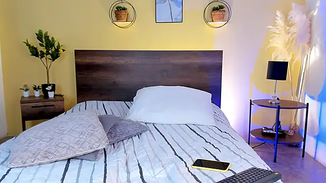 Snapshot of CamilleGrace chatting on September 26, 12:53 pm CamilleGrace online show from September 26, 12:53 pm