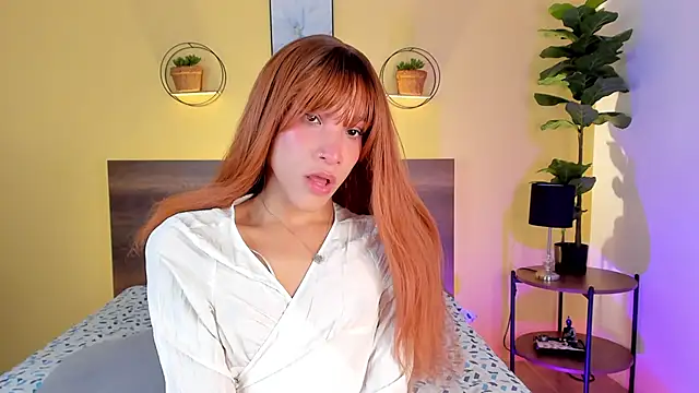 Snapshot of CamilleGrace chatting on November 13, 5:06 am CamilleGrace online show from November 13, 5:06 am