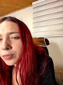 Karen18 boobs online show from October 10, 1:04 am