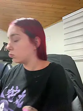 Karen18 boobs online show from November 15, 2:09 am