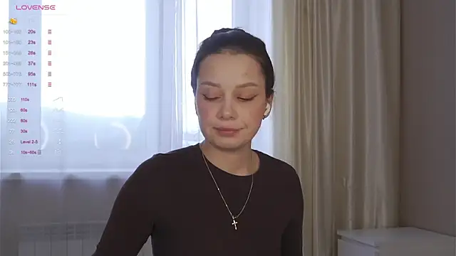 Snapshot of chillgirll chatting on February 9, 9:13 am chillgirll online show from February 9, 9:13 am