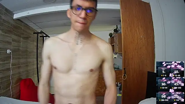 Snapshot of angelicious_ chatting on November 17, 8:03 pm angelicious online show from November 17, 8:03 pm