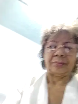 OliviaMorris1 online show from May 1, 11:59 am
