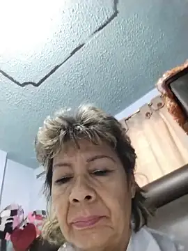 OliviaMorris1 online show from June 2, 11:34 am