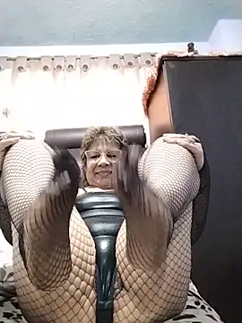 OliviaMorris1 online show from June 7, 3:16 pm