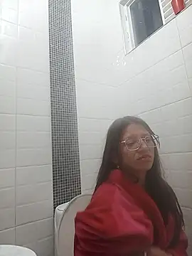 Snapshot of Yandal_Iris chatting on December 14, 8:20 am Yandal Iris online show from December 14, 8:20 am