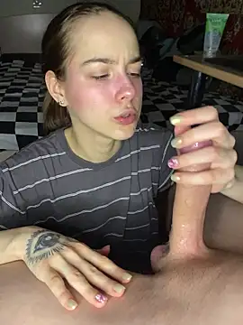 Flare0n online show from March 10, 12:54 pm