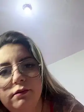 Snapshot of sophiemonroevip chatting on October 3, 11:18 am sophiemonroevip online show from October 3, 11:18 am