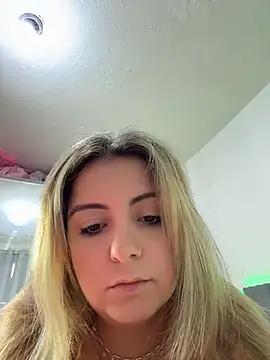 Snapshot of sophiemonroevip chatting on June 15, 11:56 am sophiemonroevip online show from June 15, 11:56 am