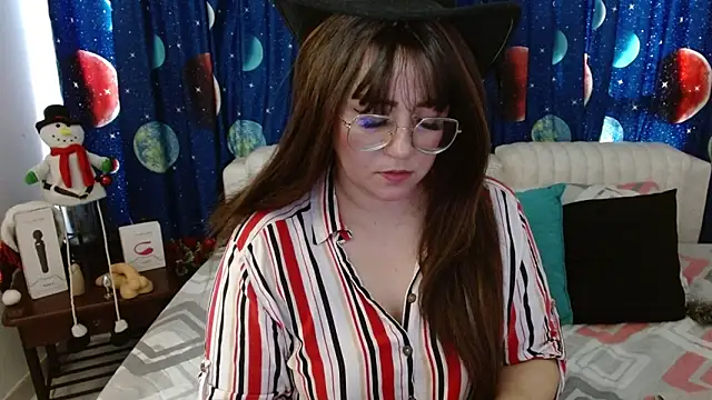 lindsay taylorjoy online show from December 14, 8:13 pm